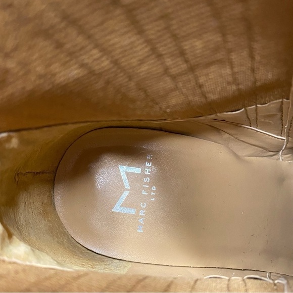 Marc Fisher Alva Brown Suede Bootie 9 1/2 M - Picture 12 of 14